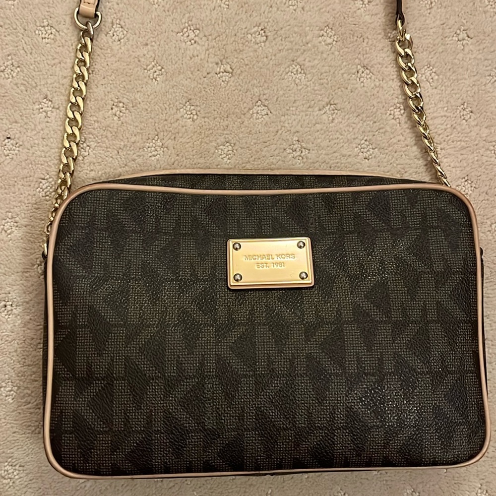 Michael Kors Logo Crossbody bag